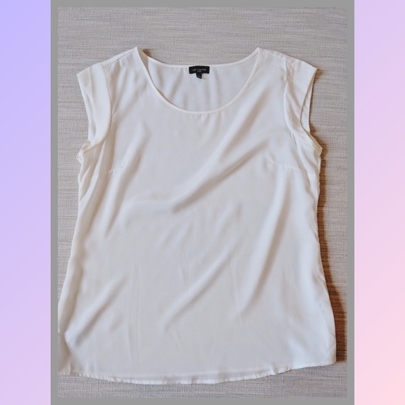The Limited Top (white top only) - Picture 6 of 6